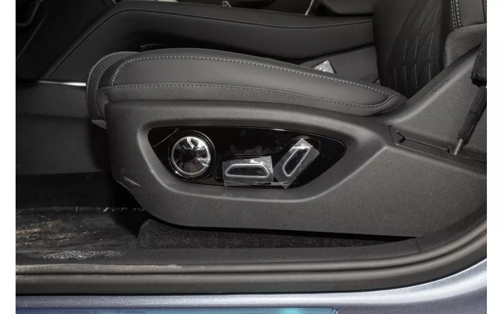 Sea Lion 07 610 2WD LiDAR Smart, Atlantis Grey, 2025 (mileage 8500)