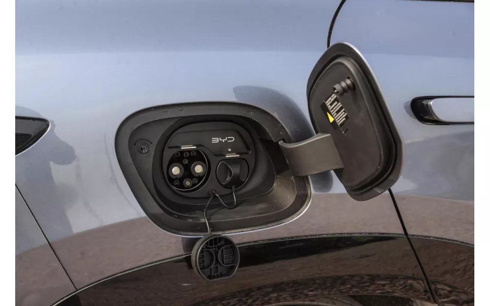 Sea Lion 07 610 2WD LiDAR Smart, Atlantis Grey, 2025 (mileage 8500)