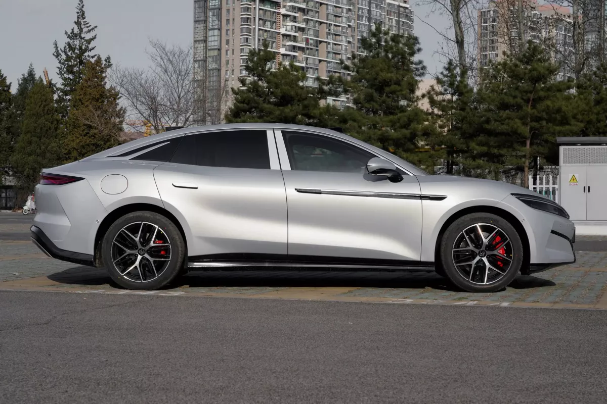 BYD Han L