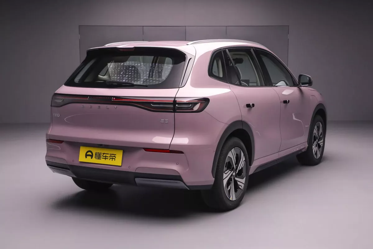 Geely Galaxy E5