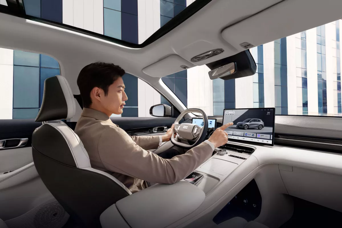 Geely Galaxy E5