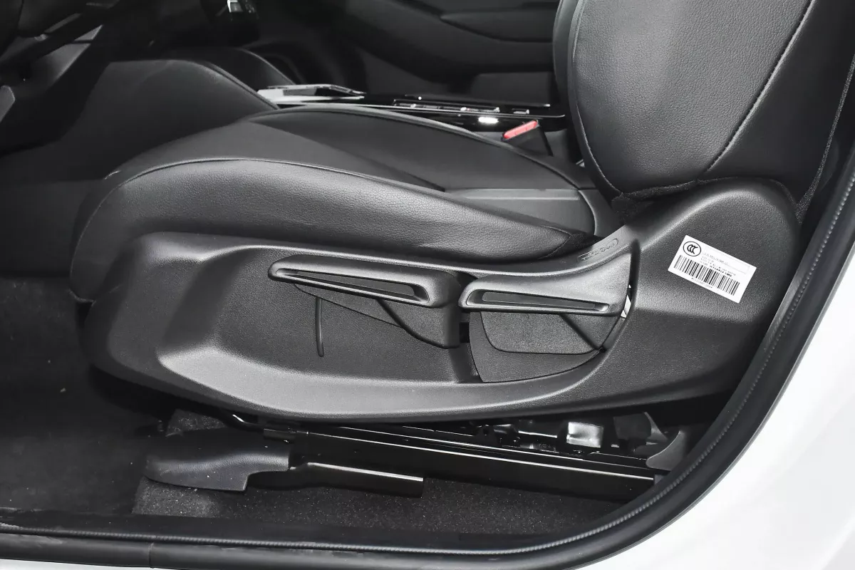 Honda e:NP1