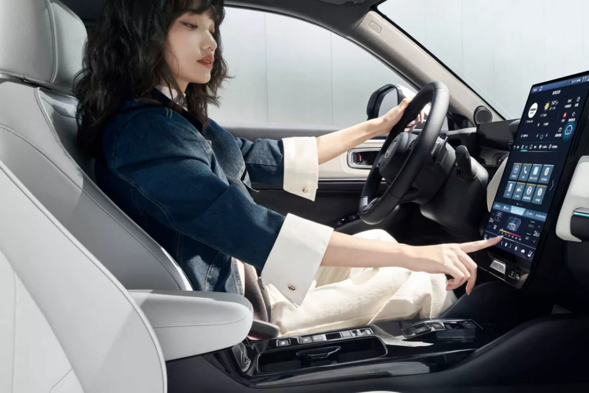 Honda e:NP1