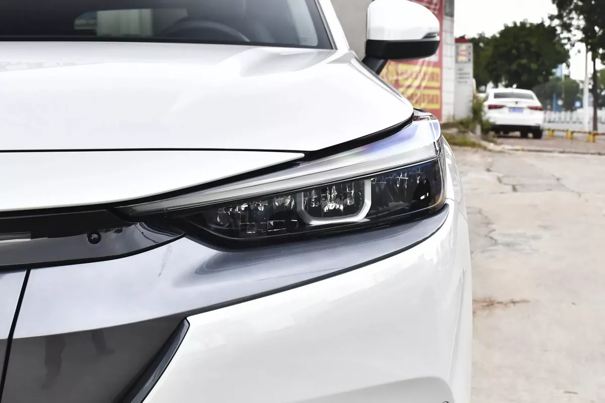 Honda e:NP1